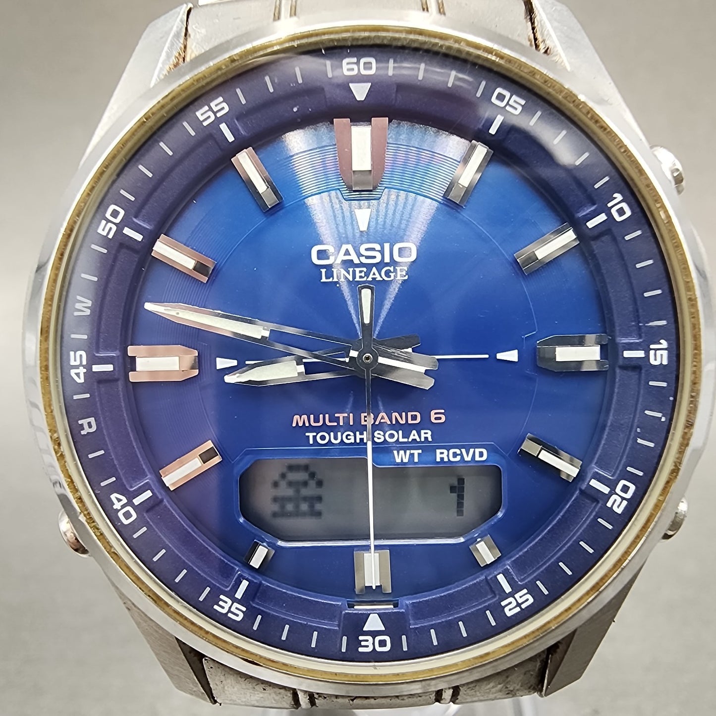 Casio Lineage Watch Men 40mm Blue Dial Silver Tone Analog Digital Solar Runs1
