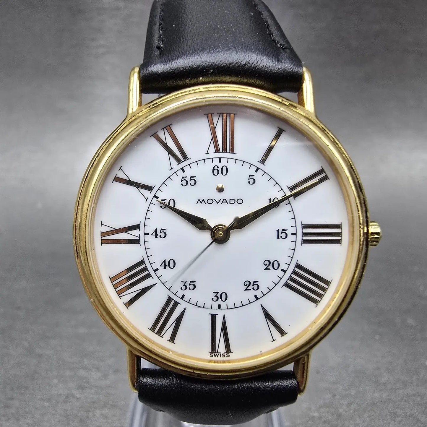 Movado Watch Men 34mm White Dial Gold Tone Round 87-59-885 New Battery LP0