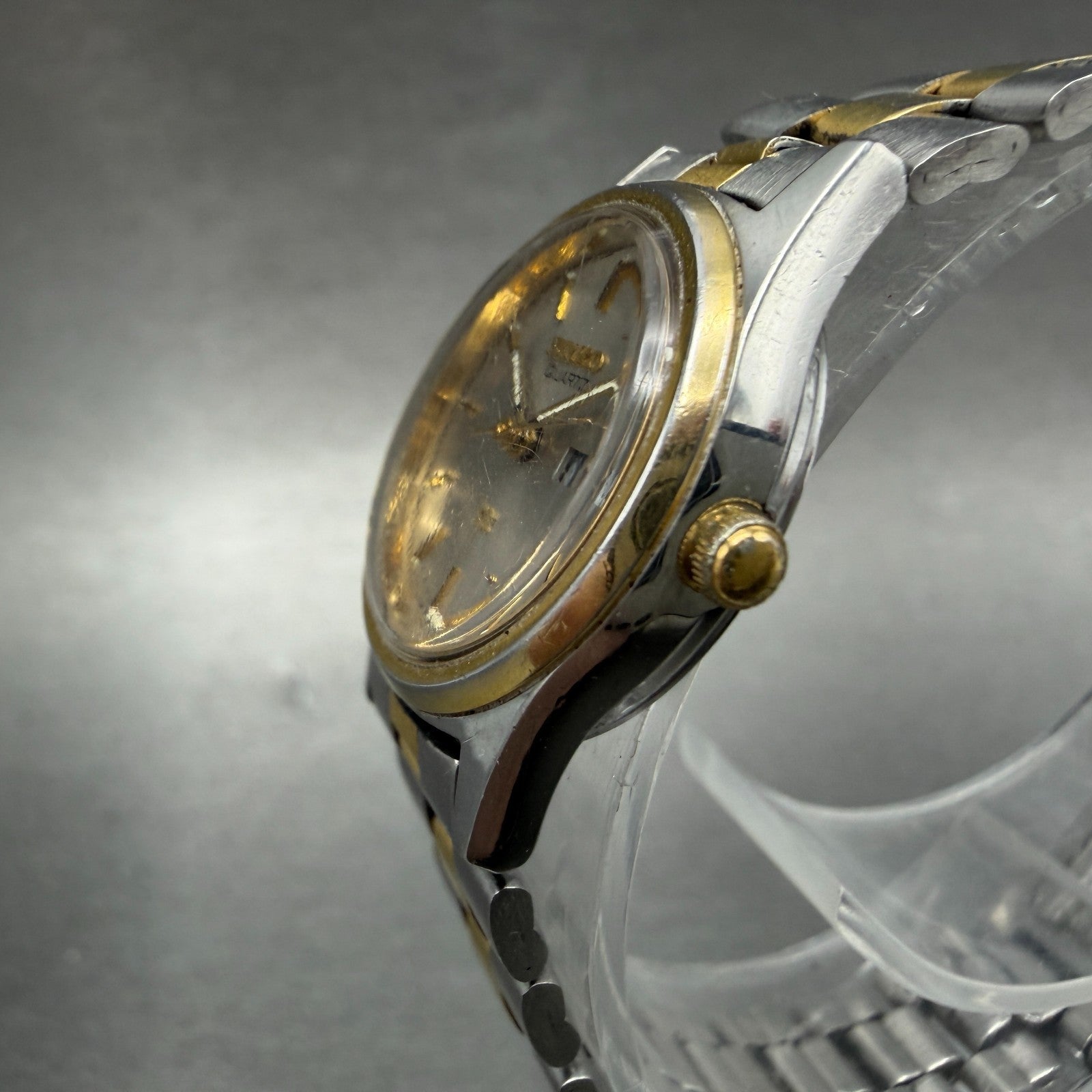 Seiko SQ Watch Women 23mm Silver Dial Two Tone Daydate 3Y03-0A10 New Battery VTG2