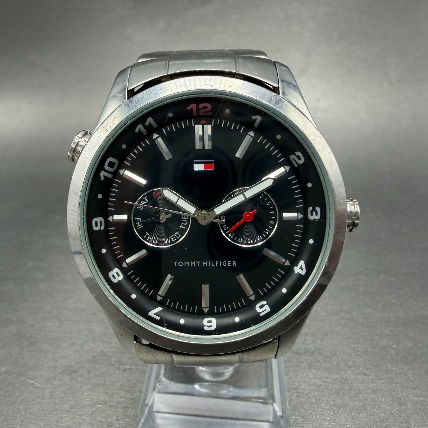 Tommy Hilfiger Watch Men 41mm Black Dial Steel Daydate Round T10161 New battery0