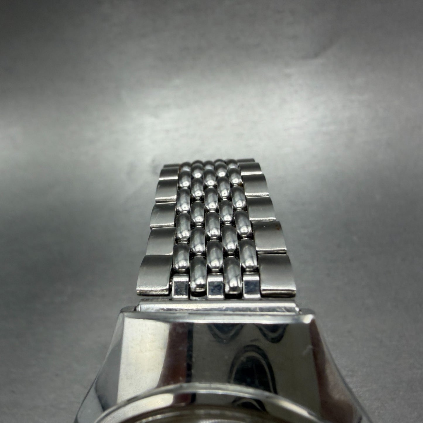 Seiko QR Watch Men 37mm Silver Dial Silver Tone Daydate 3863-7010 New Battery4