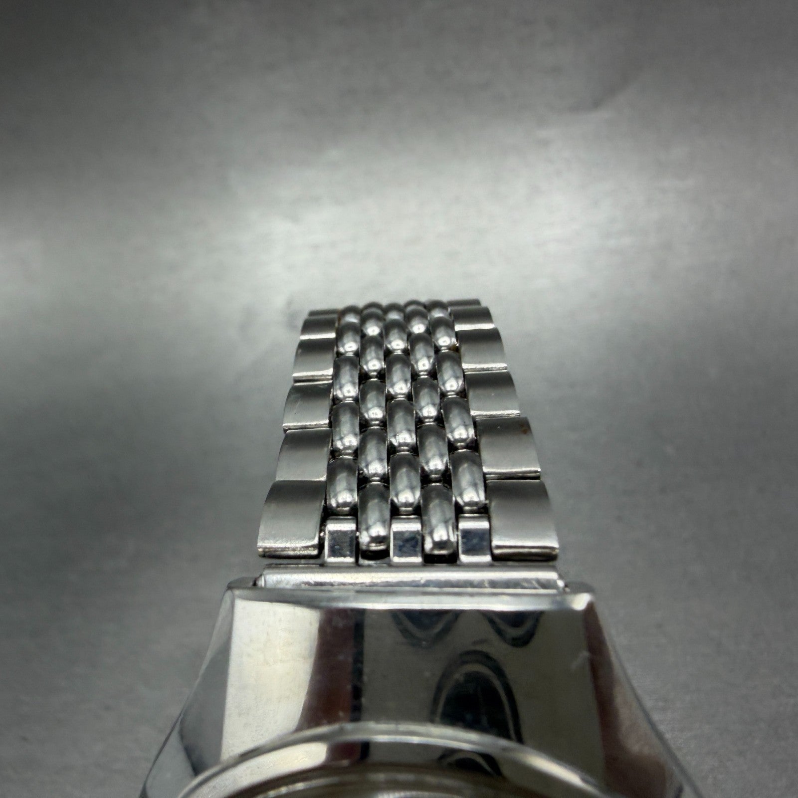 Seiko QR Watch Men 37mm Silver Dial Silver Tone Daydate 3863-7010 New Battery4