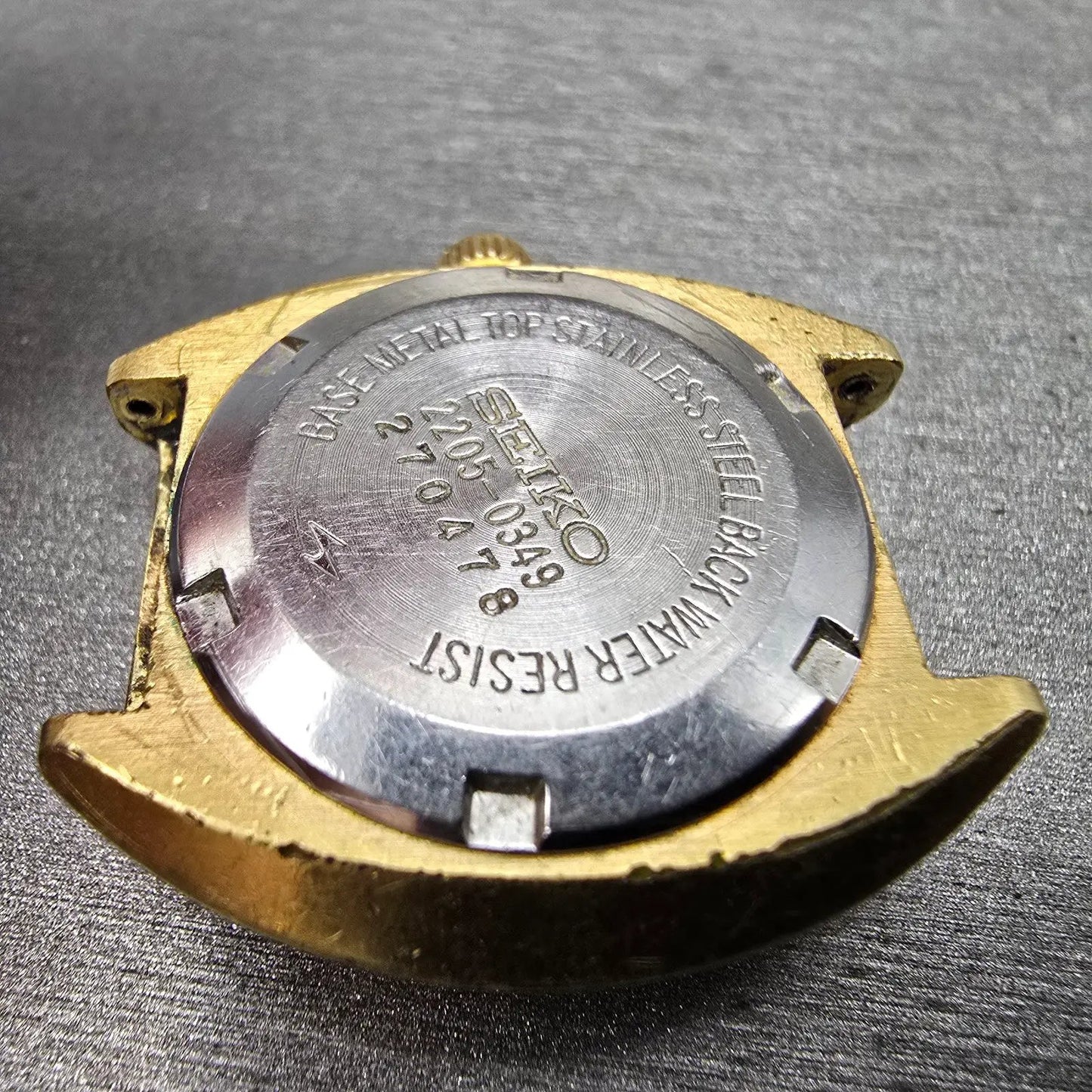 Seiko Automatic Watch Women 29mm Green Dial gold Tone Date 2205-0349 PARTS VTG8