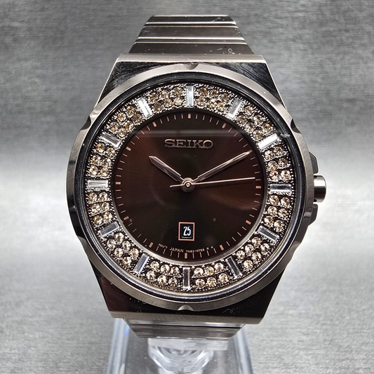 Seiko Watch Men 36mm Brown Dial Brown Tone Date Gemmed Round 7N82-0HS0 New Batt0