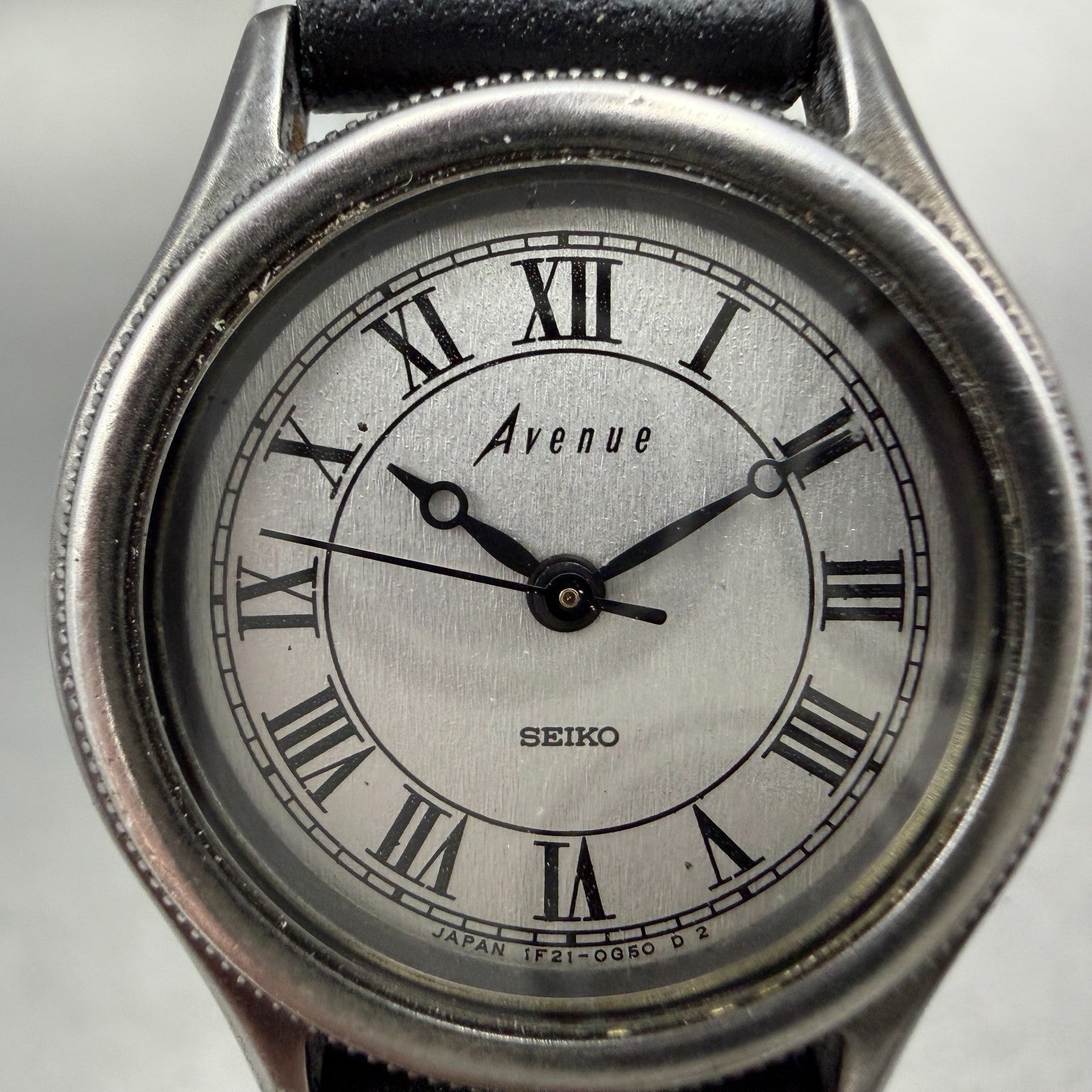 Seiko Avenue Watch Women 24mm Silver Dial Silver Tone Round 1F21-1A00 New Batt1