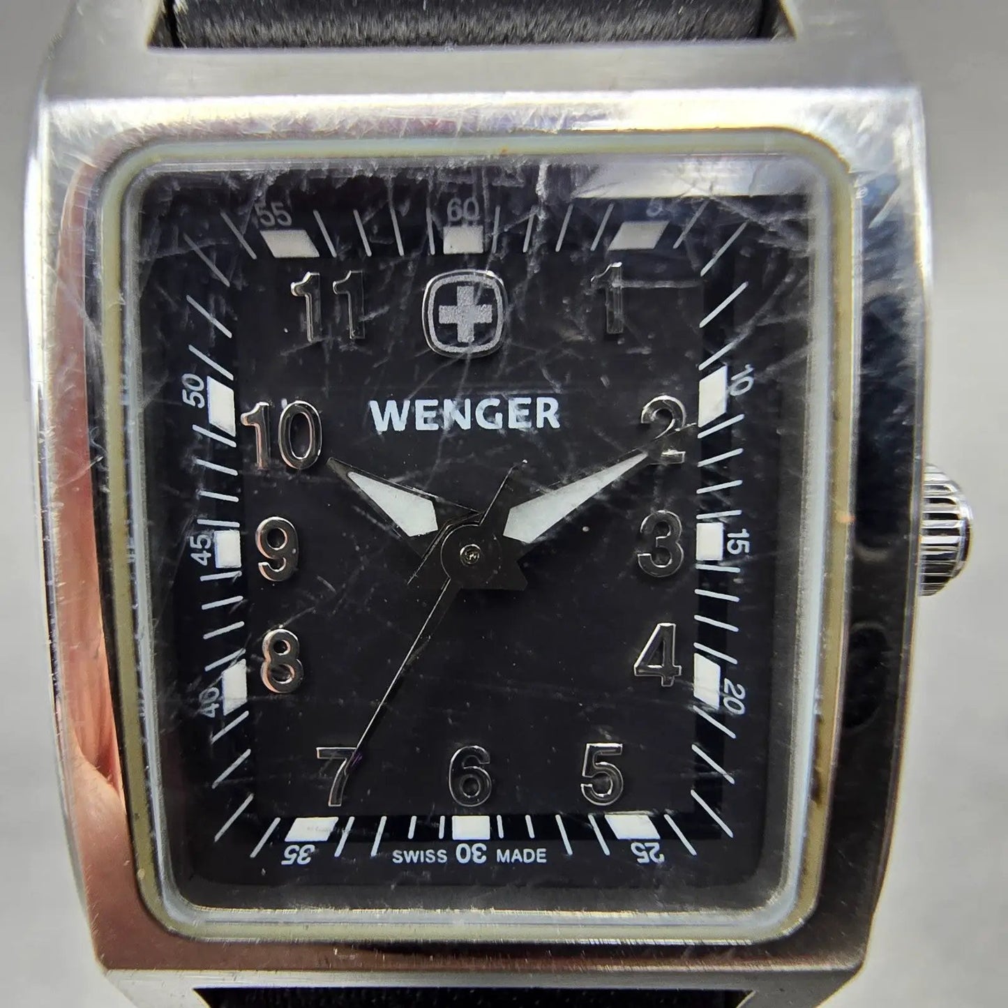 Wenger Swiss Military Tank Watch Women 20mm Black Dial Silver Tone 7511X New Bat1