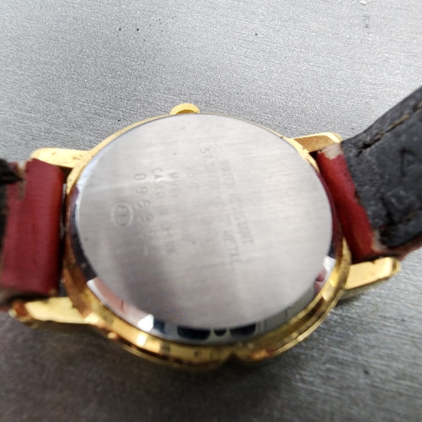 Seiko Alba Minnie Watch Women 26mm Silver Dial Gold Tone V5010170 New Battery9