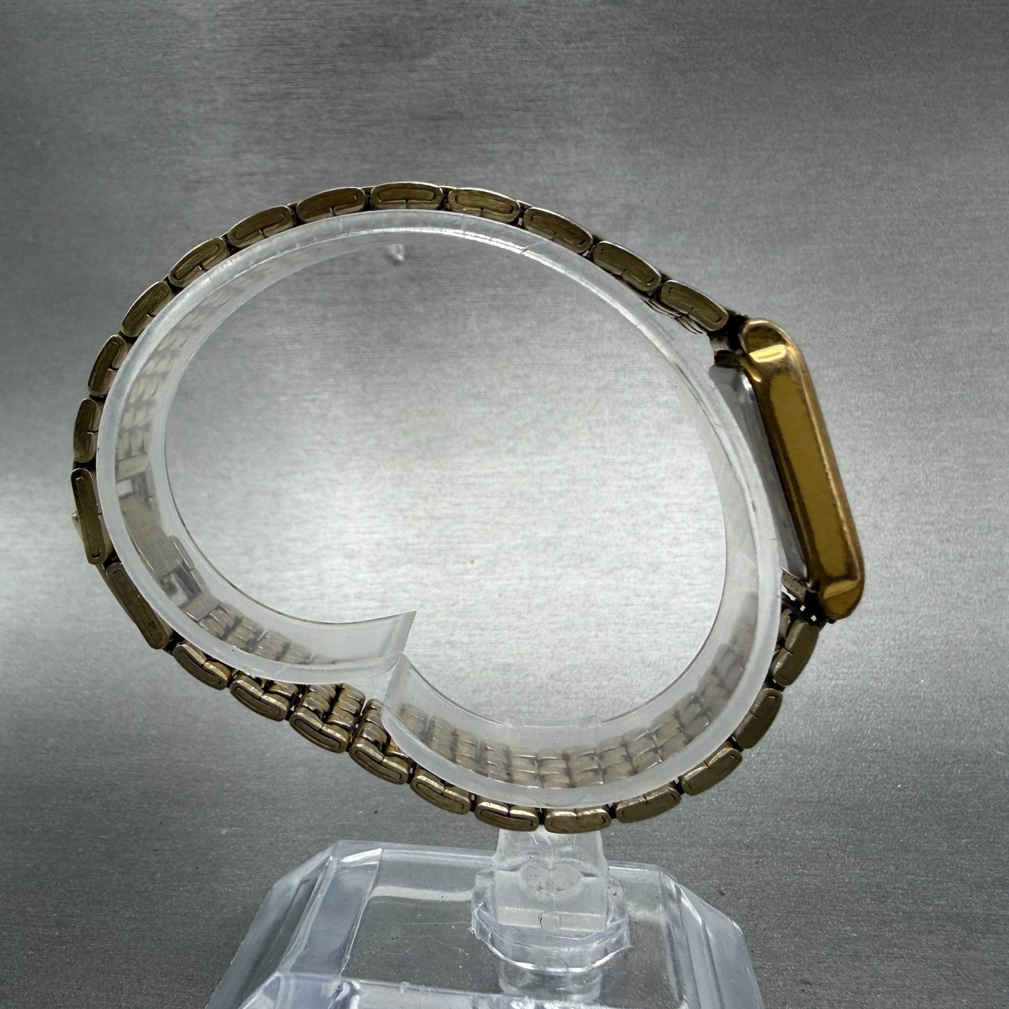 Seiko Tank Watch Women 18mm Champagne Dial Gold Tone V401-5650 New Battery VB8