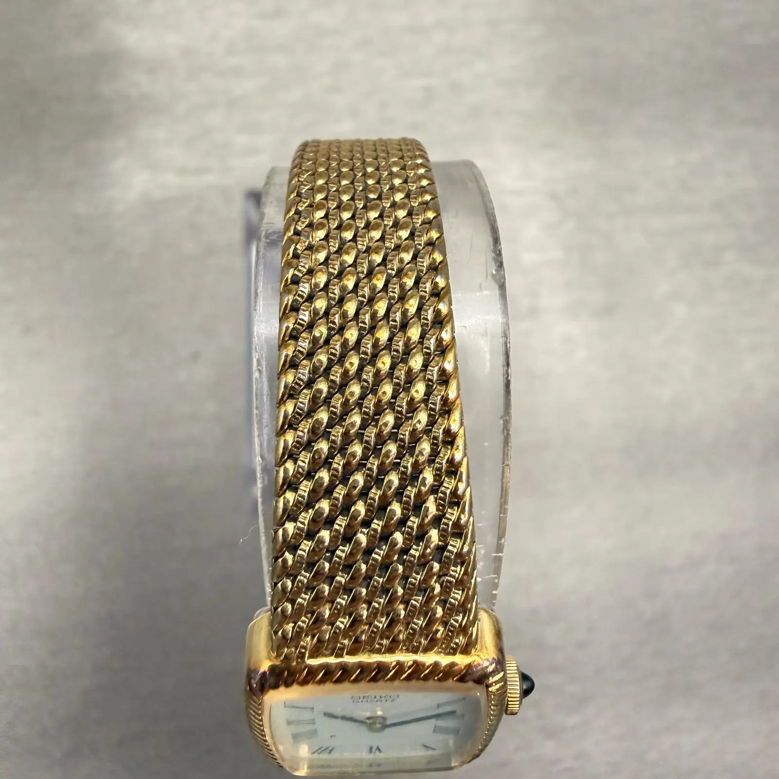 Seiko Tank Watch Women 17mm White Dial Gold Tone Rectangle 1400-8210 New Battery4