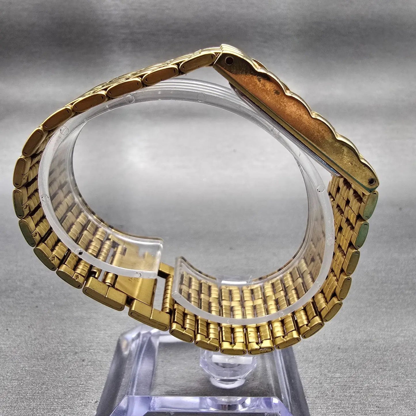 Bulova Watch Men 23mm Gold Dial Gold Tone Diamond Rectangle 97D05 New Battery8