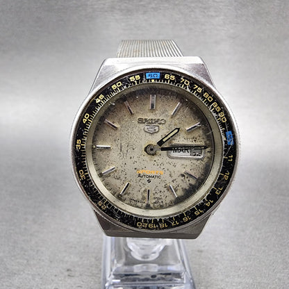 Seiko 5 Sports Watch Men 38mm Silver Dial Steel Daydate 63098360 PARTS0