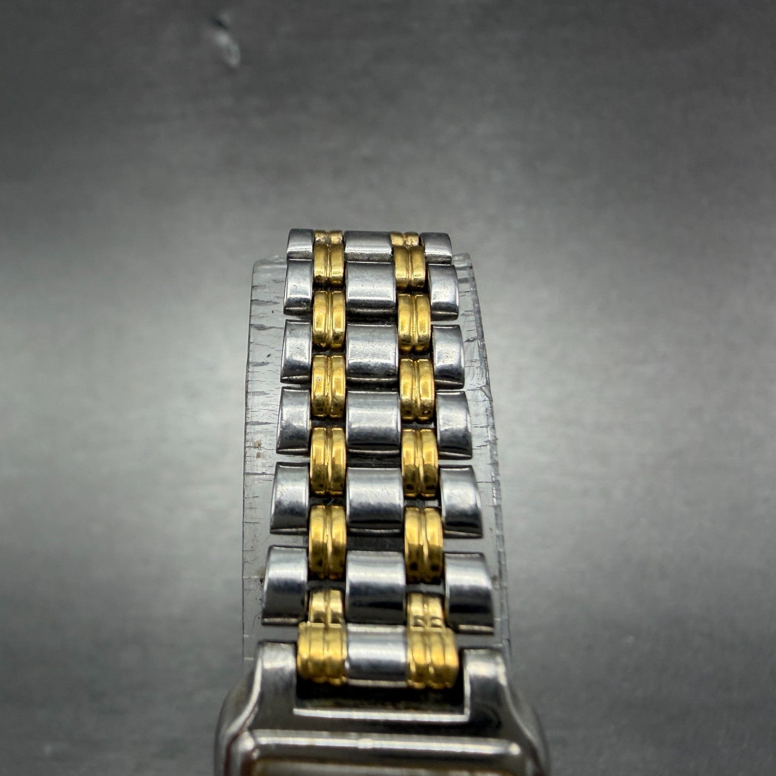 Seiko Tank Watch Women 18mm White Dial Two Tone Rectangle V401-5129 New BatteryX4