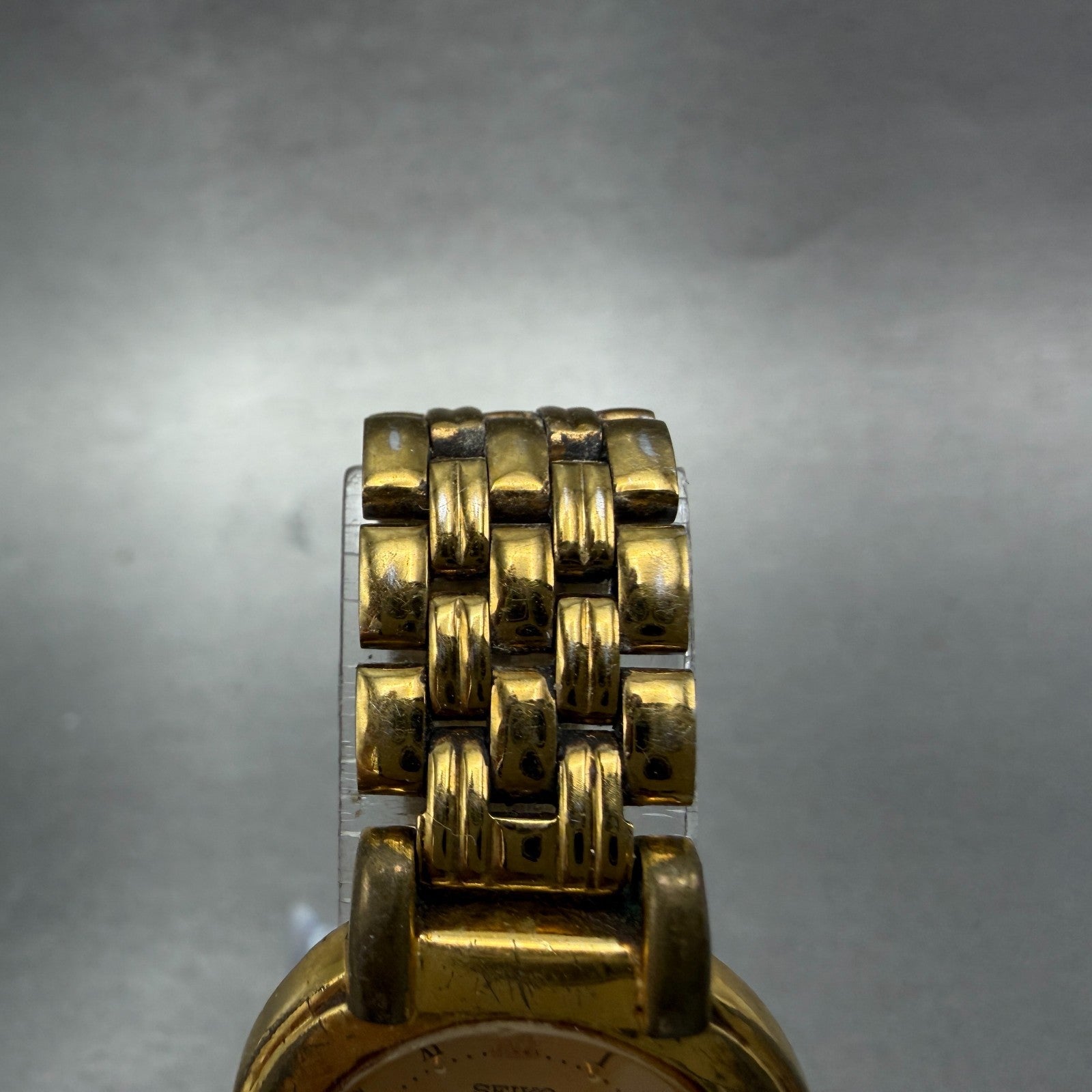 Seiko Watch Women 24mm Champagne Dial Gold Tone Round V701-1781 New Battery4