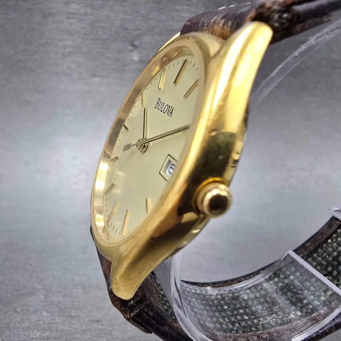 Bulova Watch Men 33mm Champagne Dial Gold Tone Date Round 97B43 New Battery2