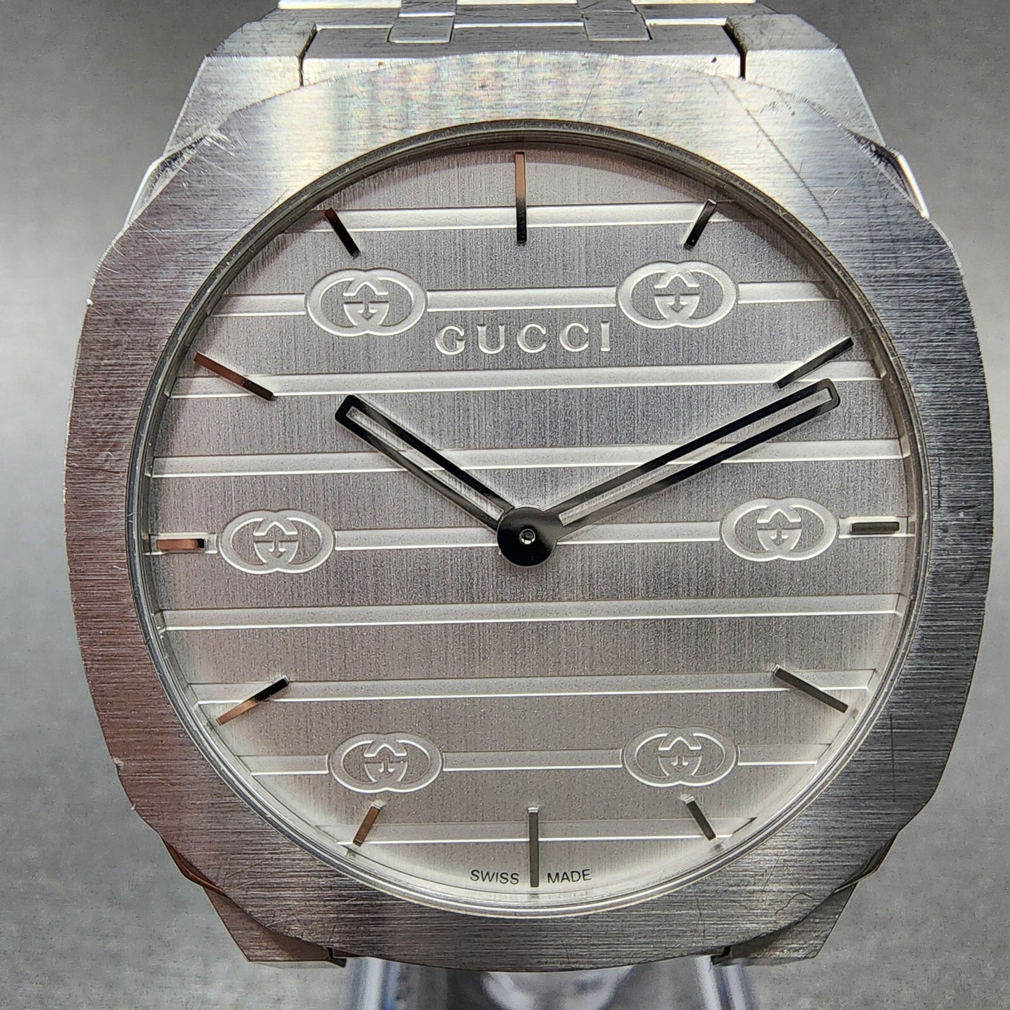 Gucci 25H Watch Men 38mm Silver Dial Silver Tone YA163402 New Battery1