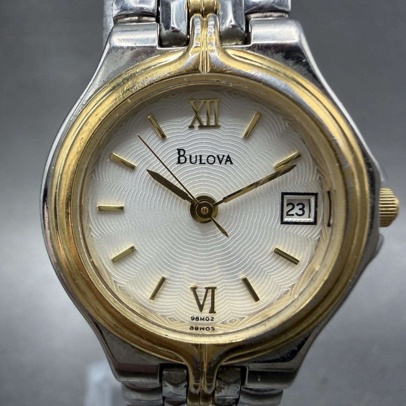 Bulova Watch Women 24mm White Dial two Tone Date Round 98M02 New Battery ABCD1