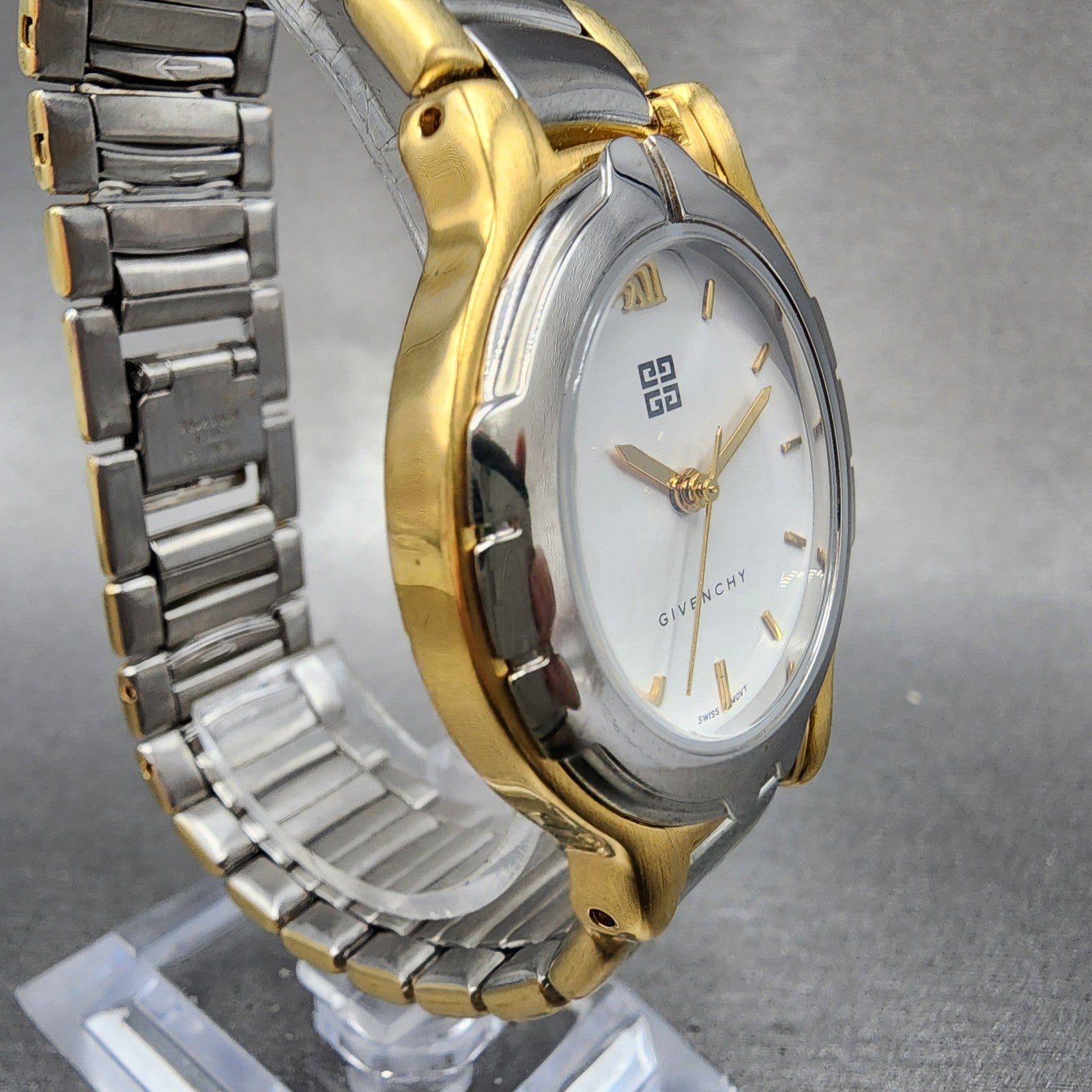 Givenchy Watch Women 34mm White Dial Two Tone Date Round New Battery3