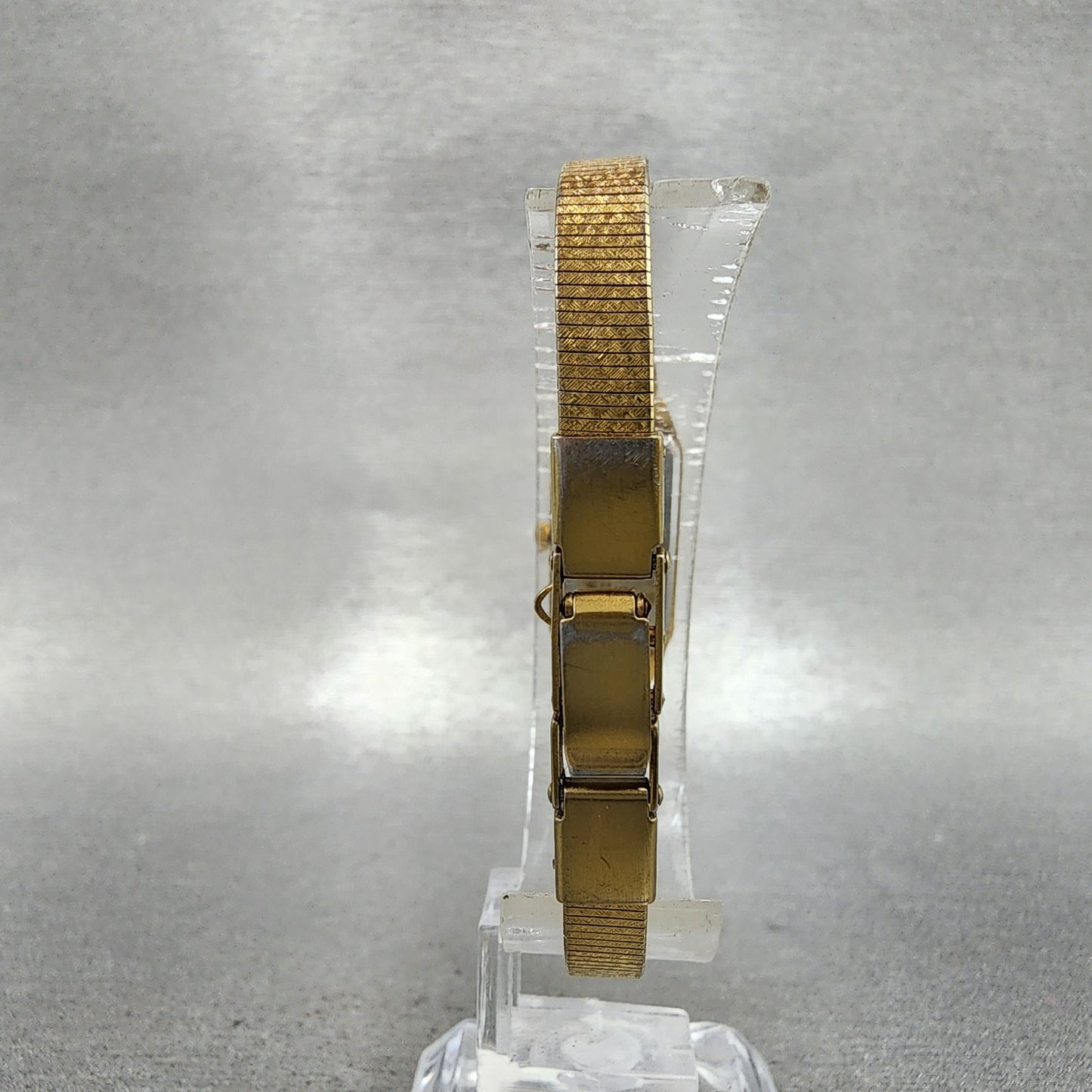 Citizen CQ Tank Watch Women 13mm Black Dial Gold Tone 2250223373 New Battery7