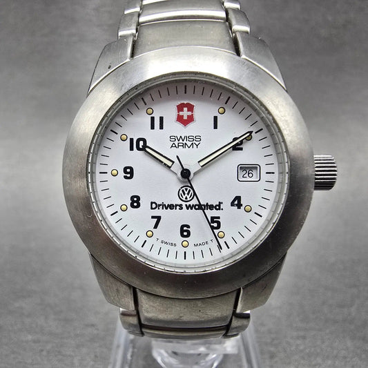 Victorinox Swiss Army Peak Watch Women 30mm White Dial Silver Tone Date PARTS0
