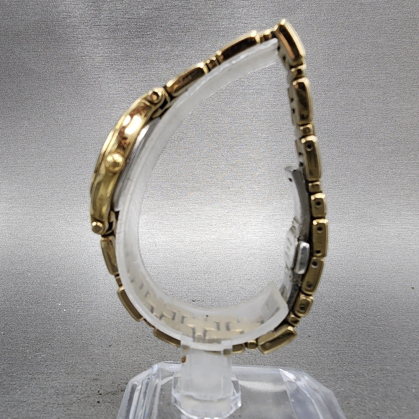 Citizen EcoDrive Watch Women 26mm MOP Dial Gold Tone Round Runs E031S0218216