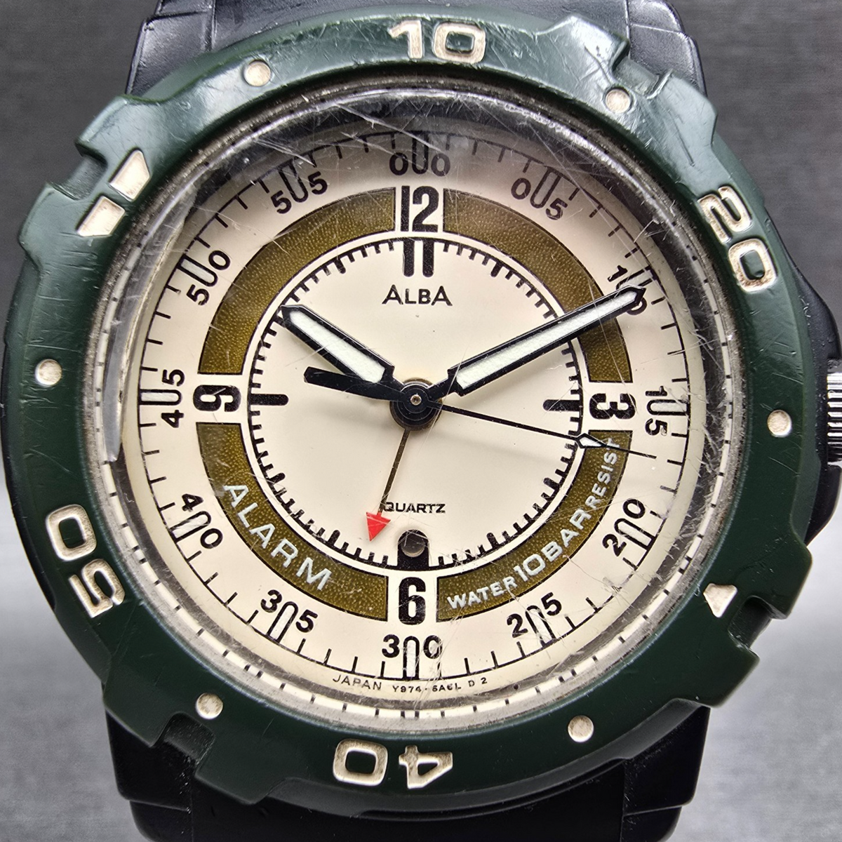 Seiko Alba Watch Men 38mm Cream Dial Black Green Alarm Round Y974-6A40 New Batt1