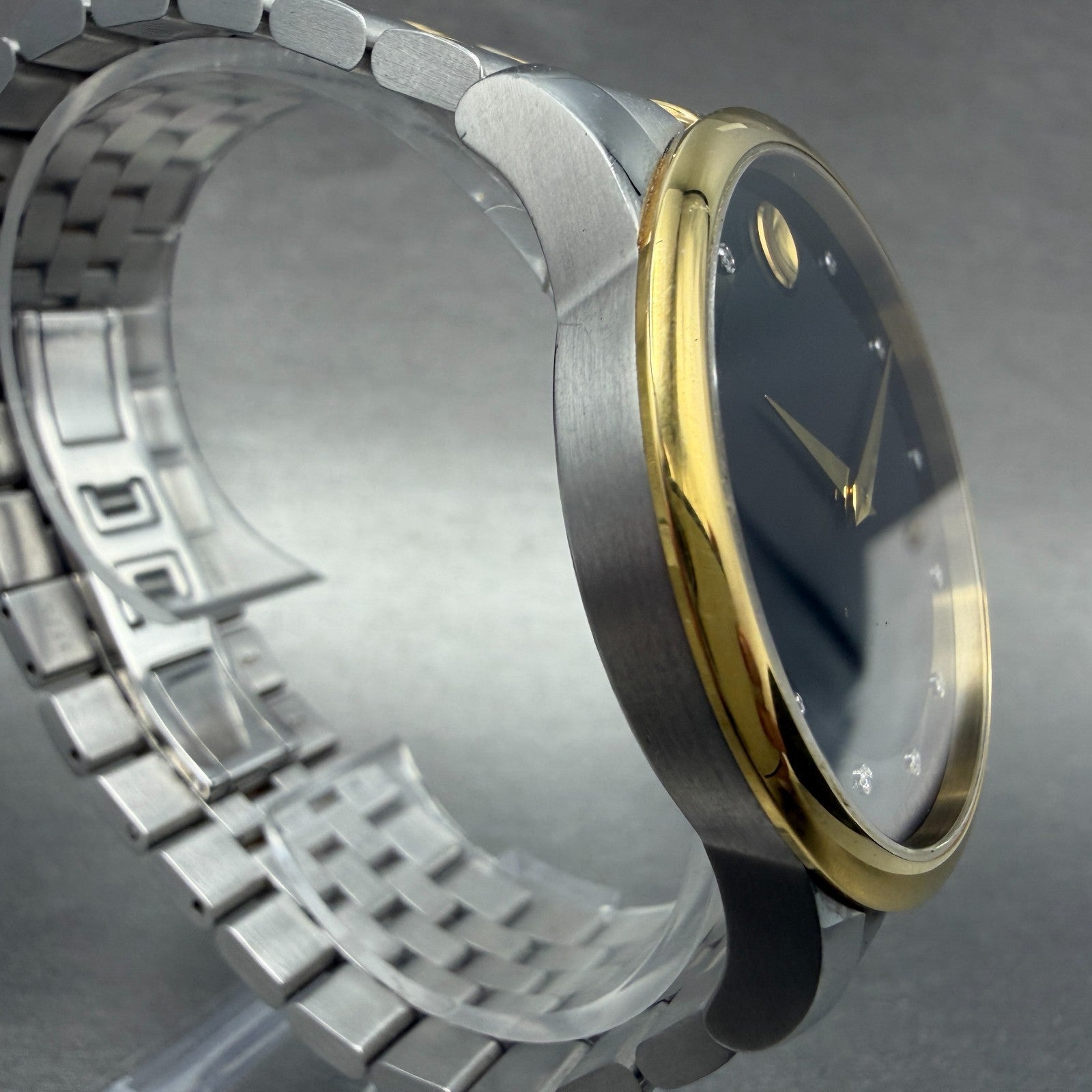 Movado Muesem Watch Men 40mm Black Dial Two Tone Round 0606879 New Battery4