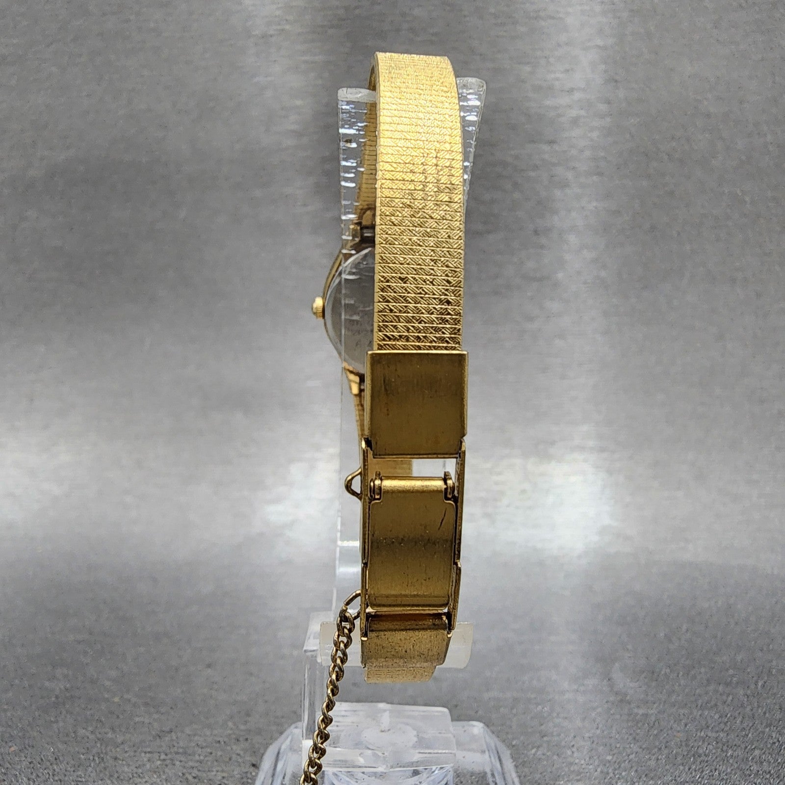 Seiko Watch Women 17mm Gold Dial Gold Tone Hexagon 2P215A29 New Battery7
