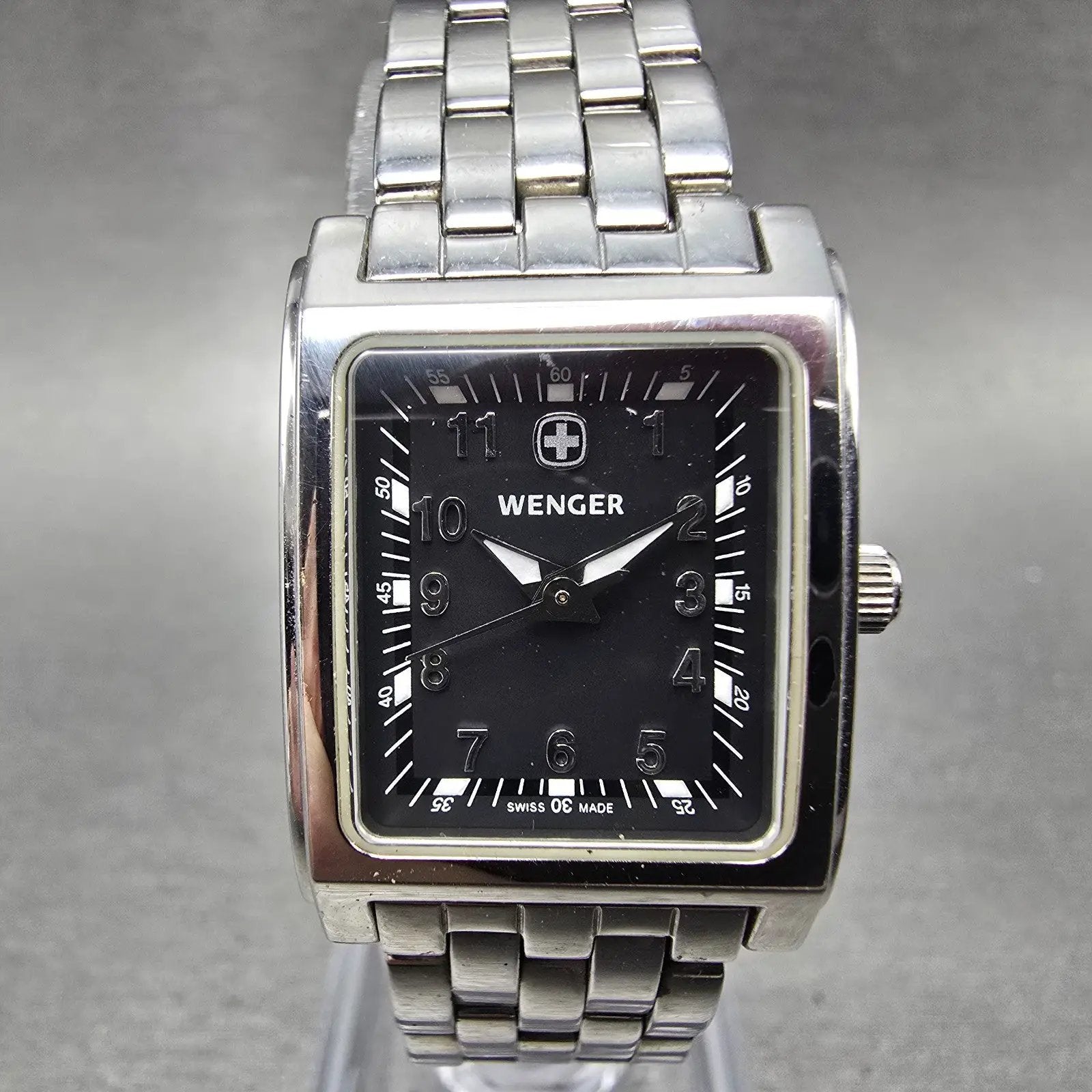 Wenger Swiss Military Tank Watch Women 20mm Black Dial Silver Tone 7511X NewBatt0