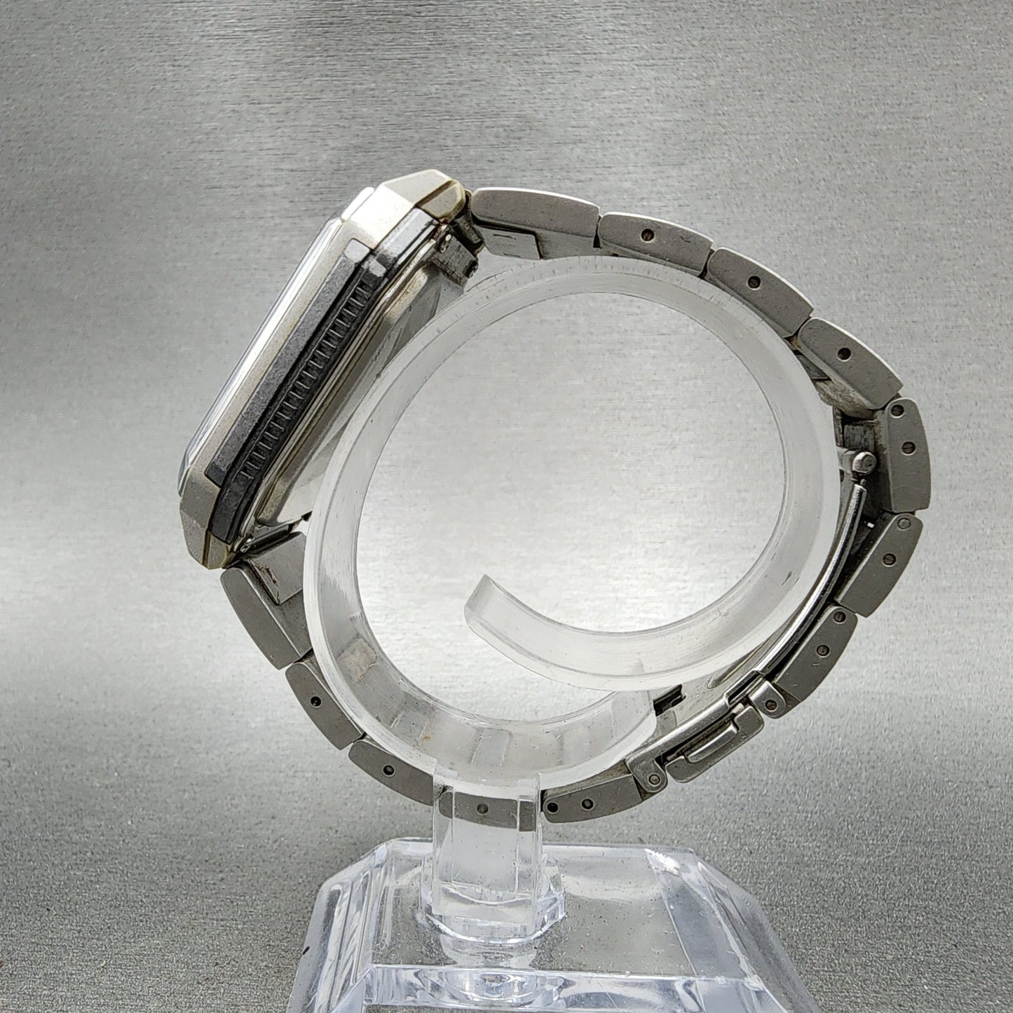 Casio HotBiz Watch Men 35mm Digital Silver Tone Rectangle VDB2100 New Battery6