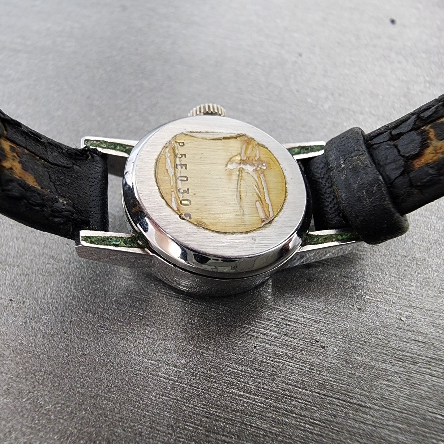 Waltham Watch Women 18mm Silver Dial Silver Tone Round Manual Wind Runs VTG9