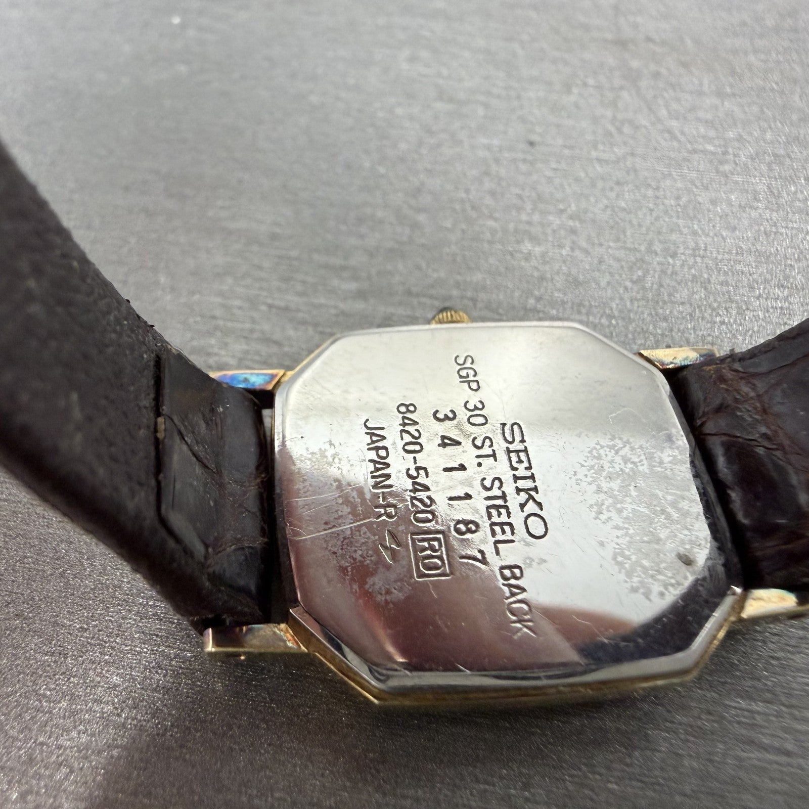 Seiko Exceline Watch Women 20mm Champagne Dial Gold Octagon 8420-5420 new Batt9