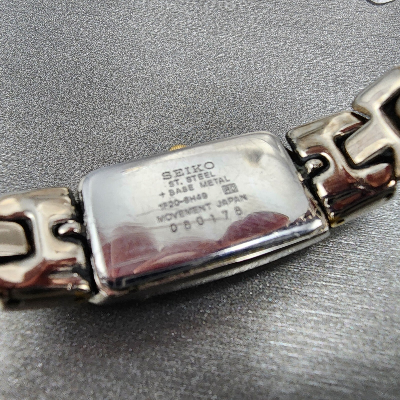 Seiko Watch Women 15mm White Dial Two Tone Rectangle 1F206H49 PARTS10