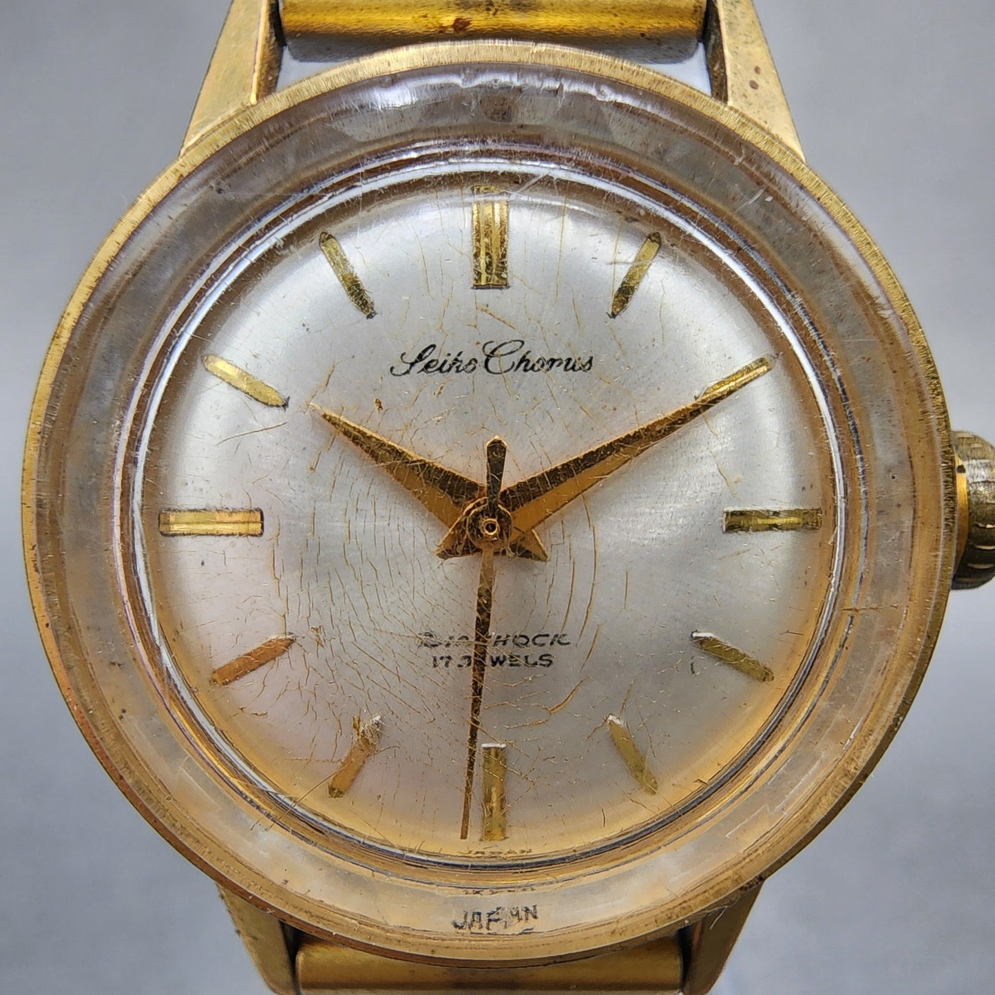Seiko Chourus Watch Women 25mm Silver Dial Gold Tone Manual Wind Runs Vintage1