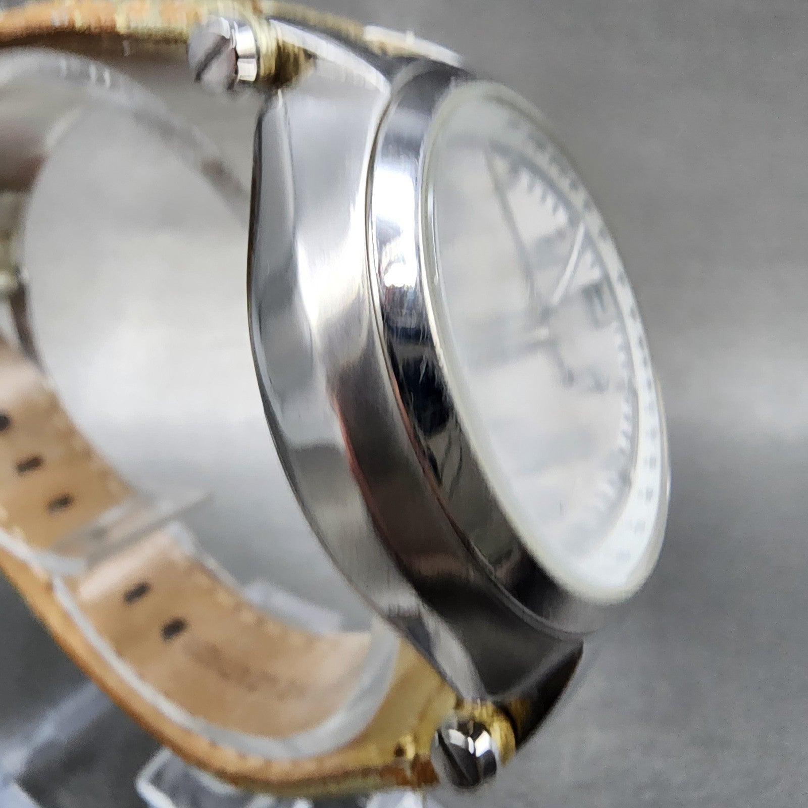 Michael Kors Chronograph Watch Women 36mm White Dial Silver Tone date New Batt3