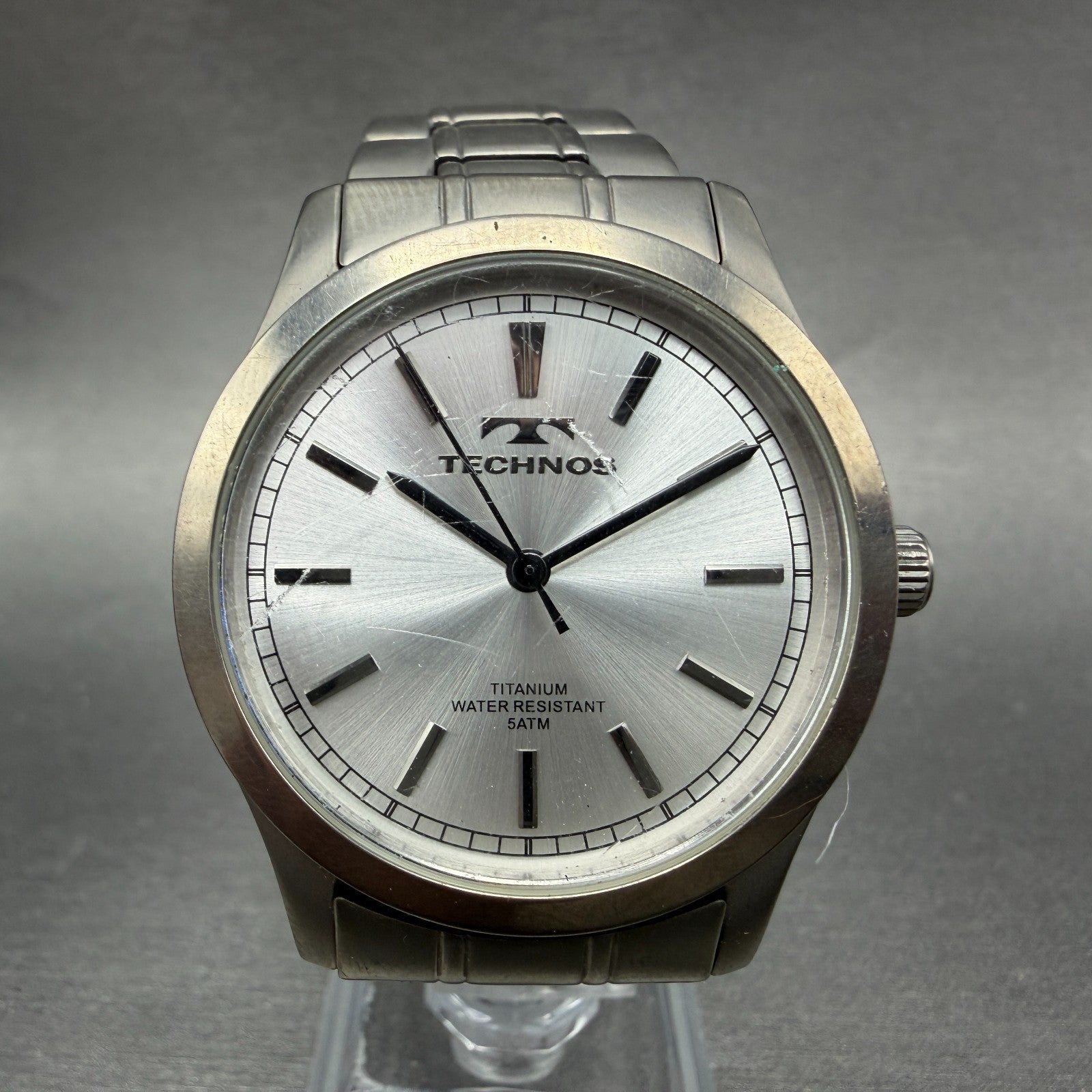 Technos Watch Men 37mm Silver Dial Titanium Round T-1079 New Battery W/box1