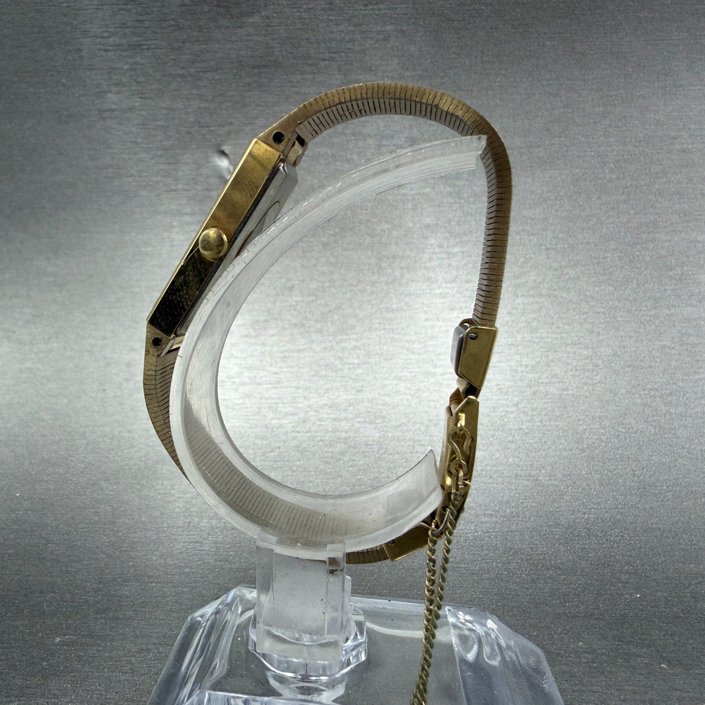 Seiko Tank Watch Women 12mm Champagne Dial Gold Tone 1320-5119 New Battery6
