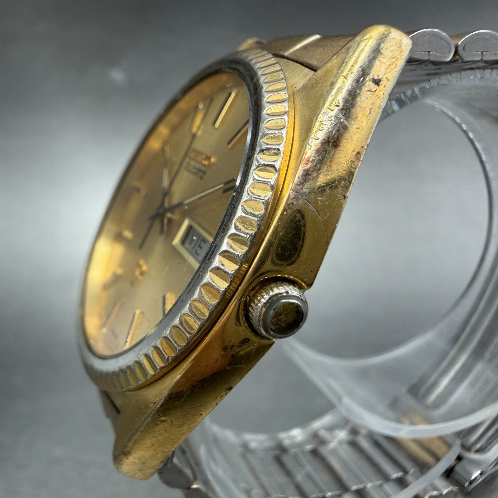 Seiko SQ Presdisent Watch Men 36mm Gold Dial Gold Tone Daydate 7123-8050 PARTS3