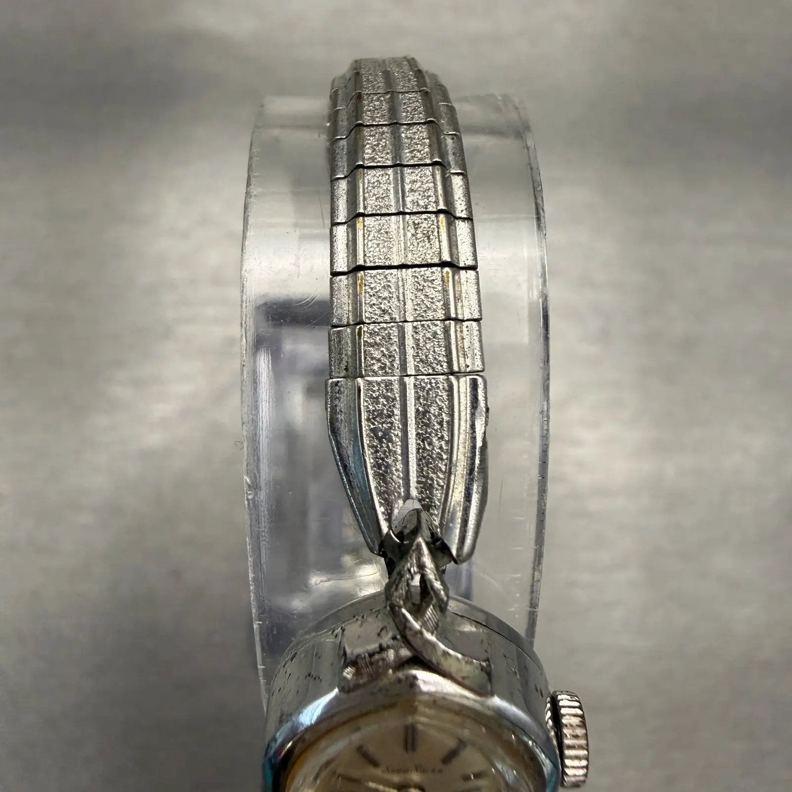 48031490