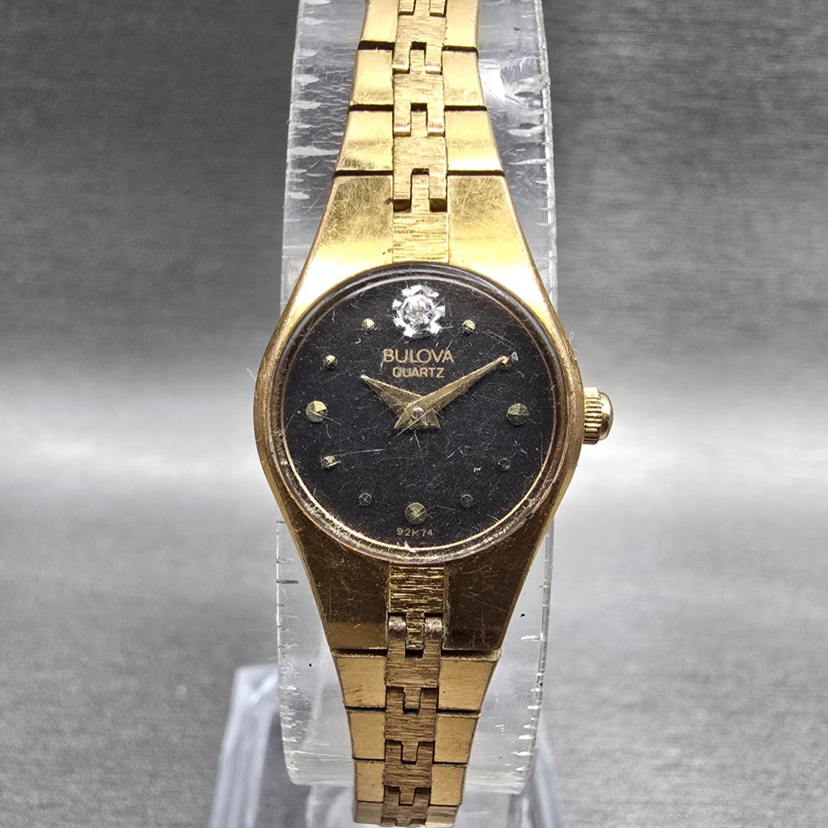 Bulova Watch Women 17mm Black Dial Gold Tone Round 92K74 New Battery Diamond VTG0