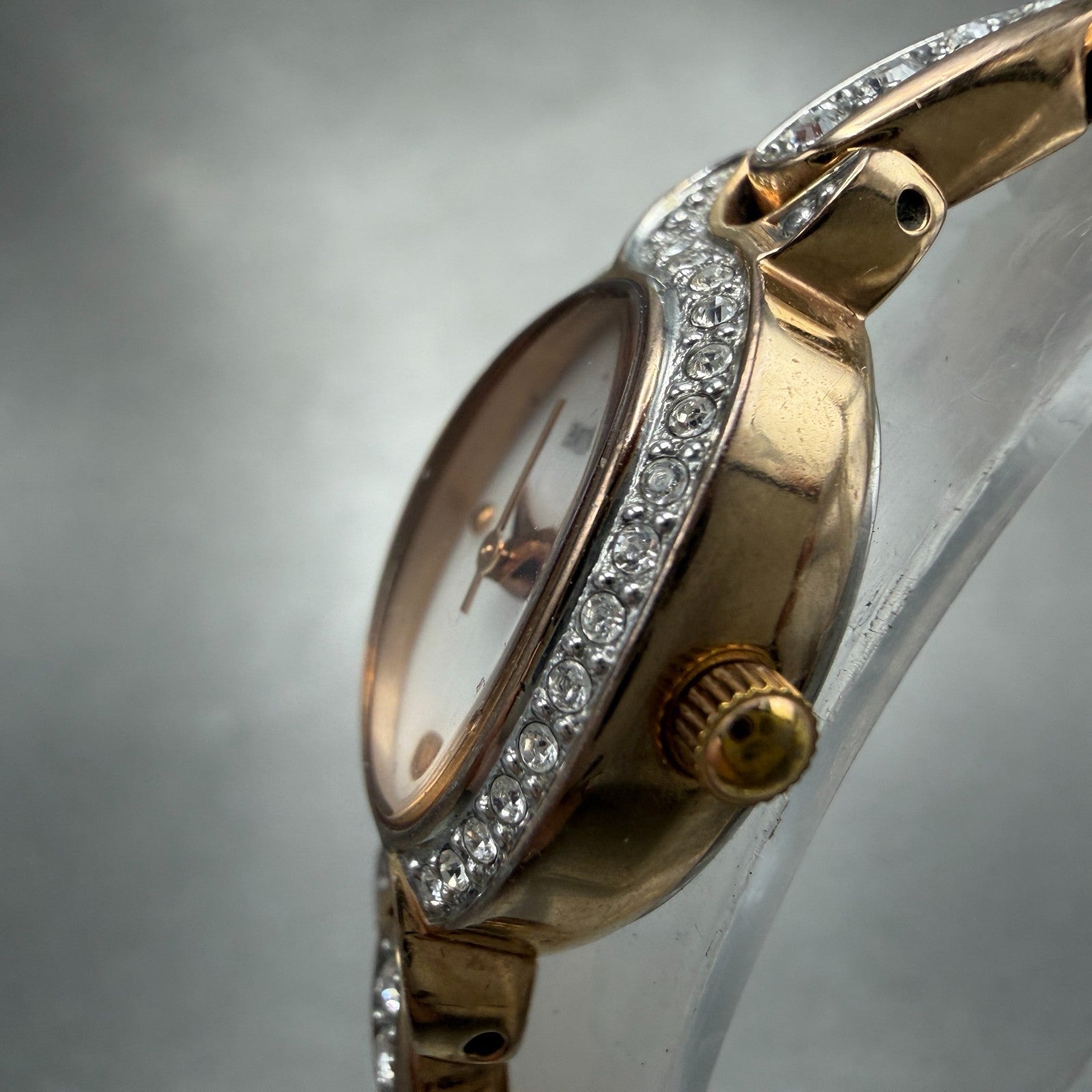 Bulova Watch Women 17mm MOP Dial Rose Gold Oval 98L200 New Battery Gem Set2