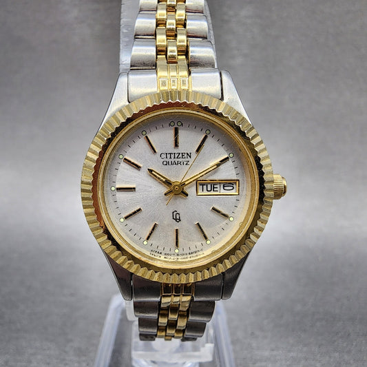 Citizen CQ Watch Women 25mm Silver Dial Two Tone Daydate 1002r15119 New Battery0