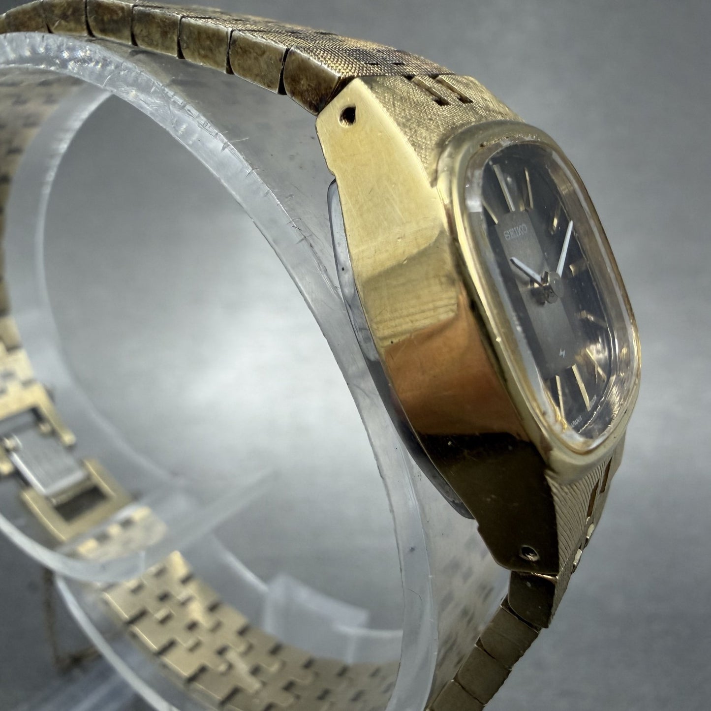 Seiko Watch Women 19mm Brown Dial Gold Tone Rectangle Manual Wind Runs 11-3949 I3