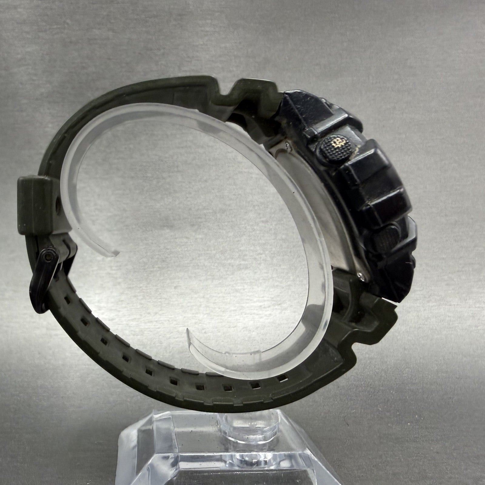 Casio Illuminator Watch Men 48mm Analgo Digital Black Green Alarm Chrono New Bat8