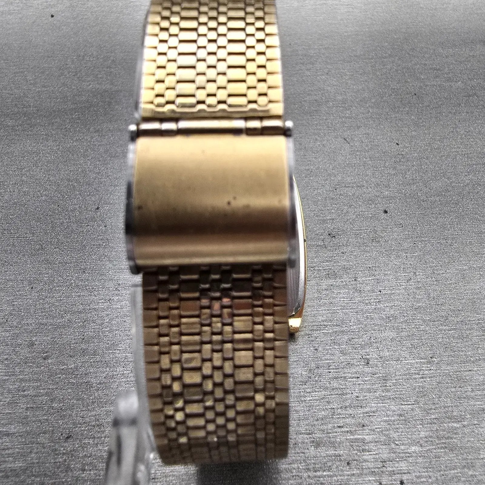 Seiko Watch Men 29mm Gold Dial Gold Tone Rectangle 7830-5150 New Battery Vintage7