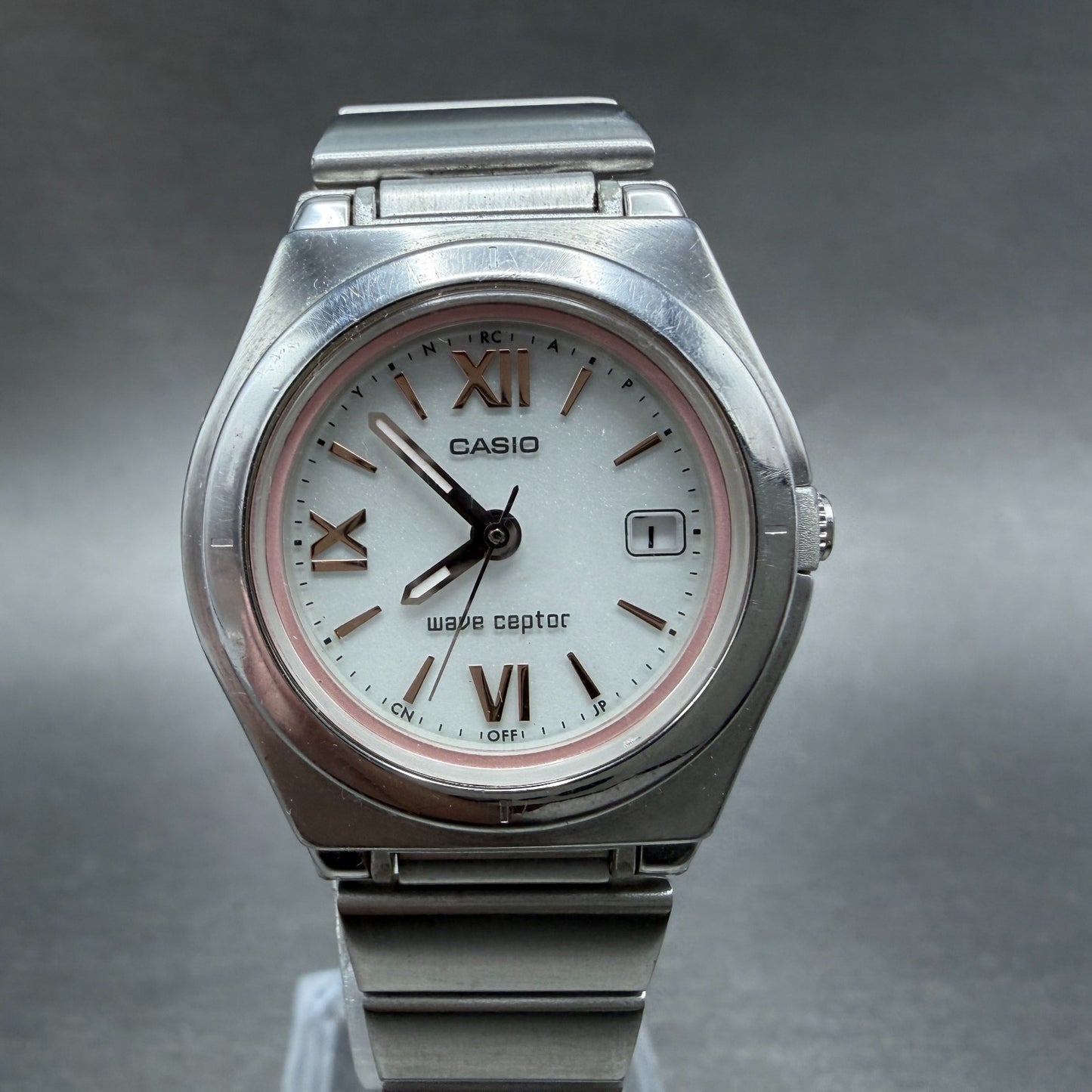 Casio Waveceptor Watch Women 28mm White Dial Silver Tone Date LWQ-10 Works Solar0