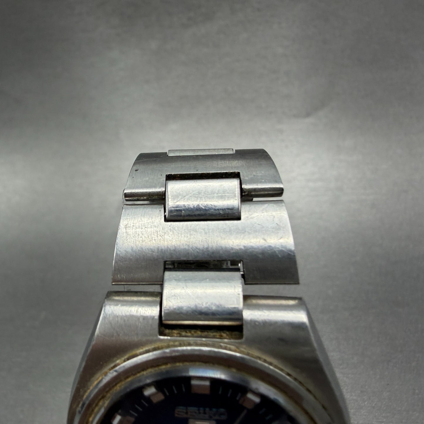 Seiko 5 Automatic Watch Men 37mm Blue Dial Silver Tone Daydate 6119-7460 Runs4