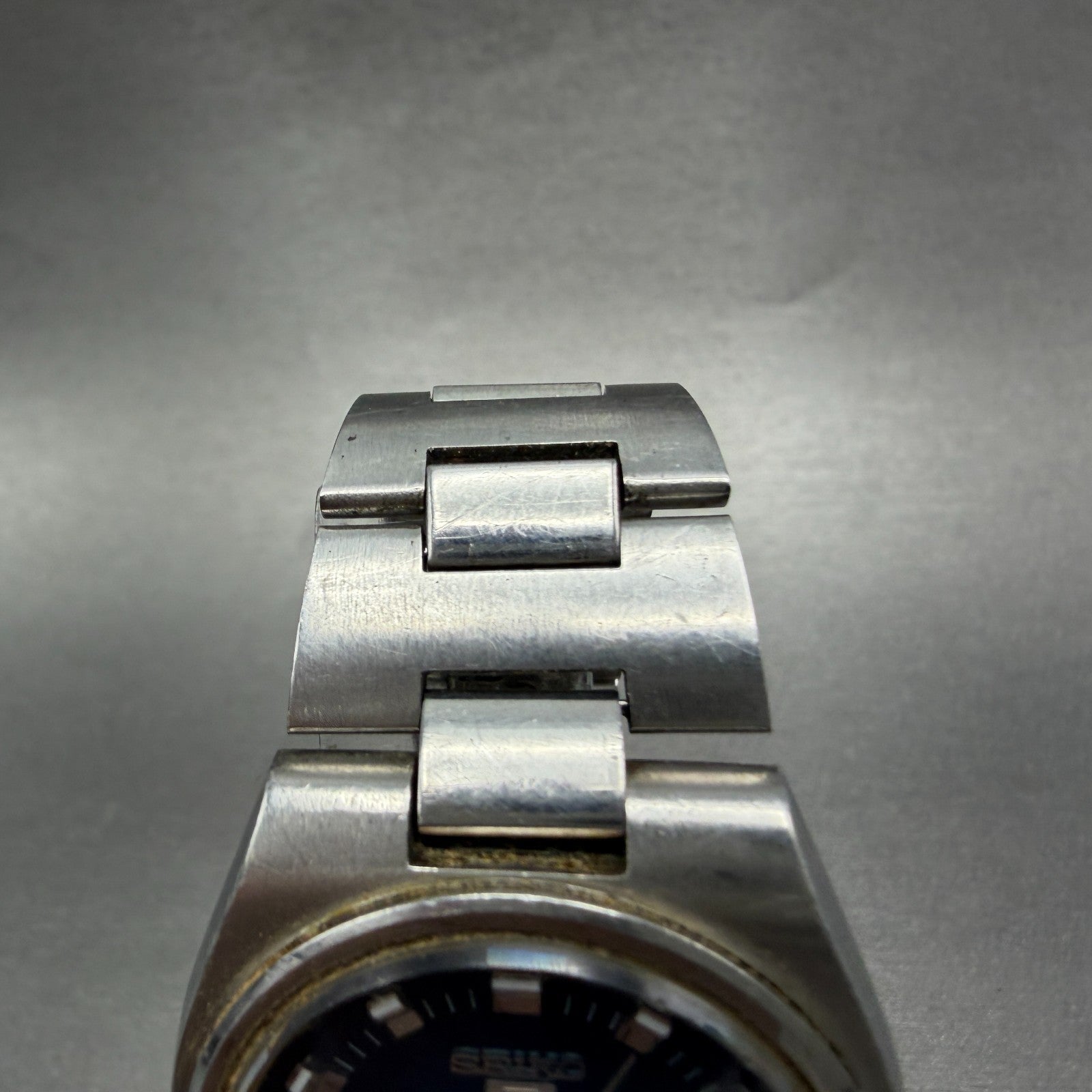 Seiko 5 Automatic Watch Men 37mm Blue Dial Silver Tone Daydate 6119-7460 Runs4