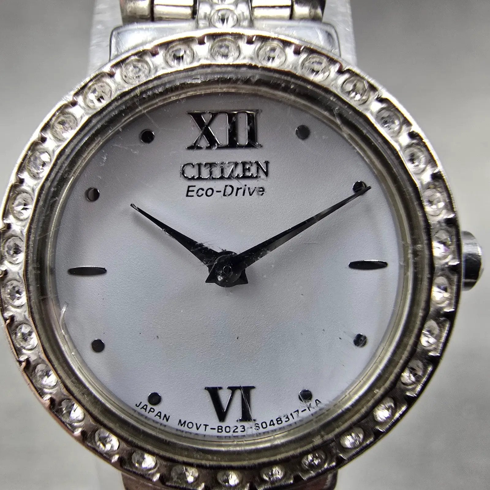 Citizen Watch Women 21mm White Dial Silver Tone Round B023-S028698 Runs Crystals2