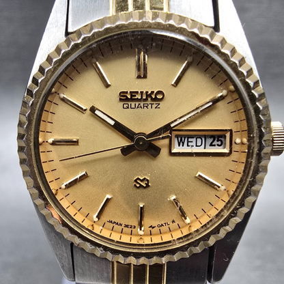 Seiko SQ Watch Women 24mm Gold Dial Two Tone Daydate Round 3E23-0A69 New Batt 891