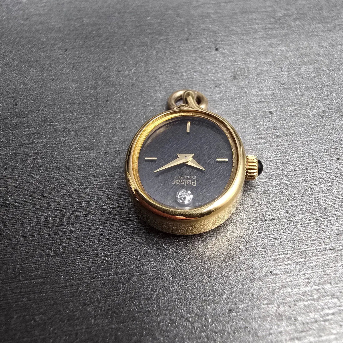 Seiko Pulsar Pendant Watch Women 16mm Black Dial Gold Tone Oval V232 New Battery5